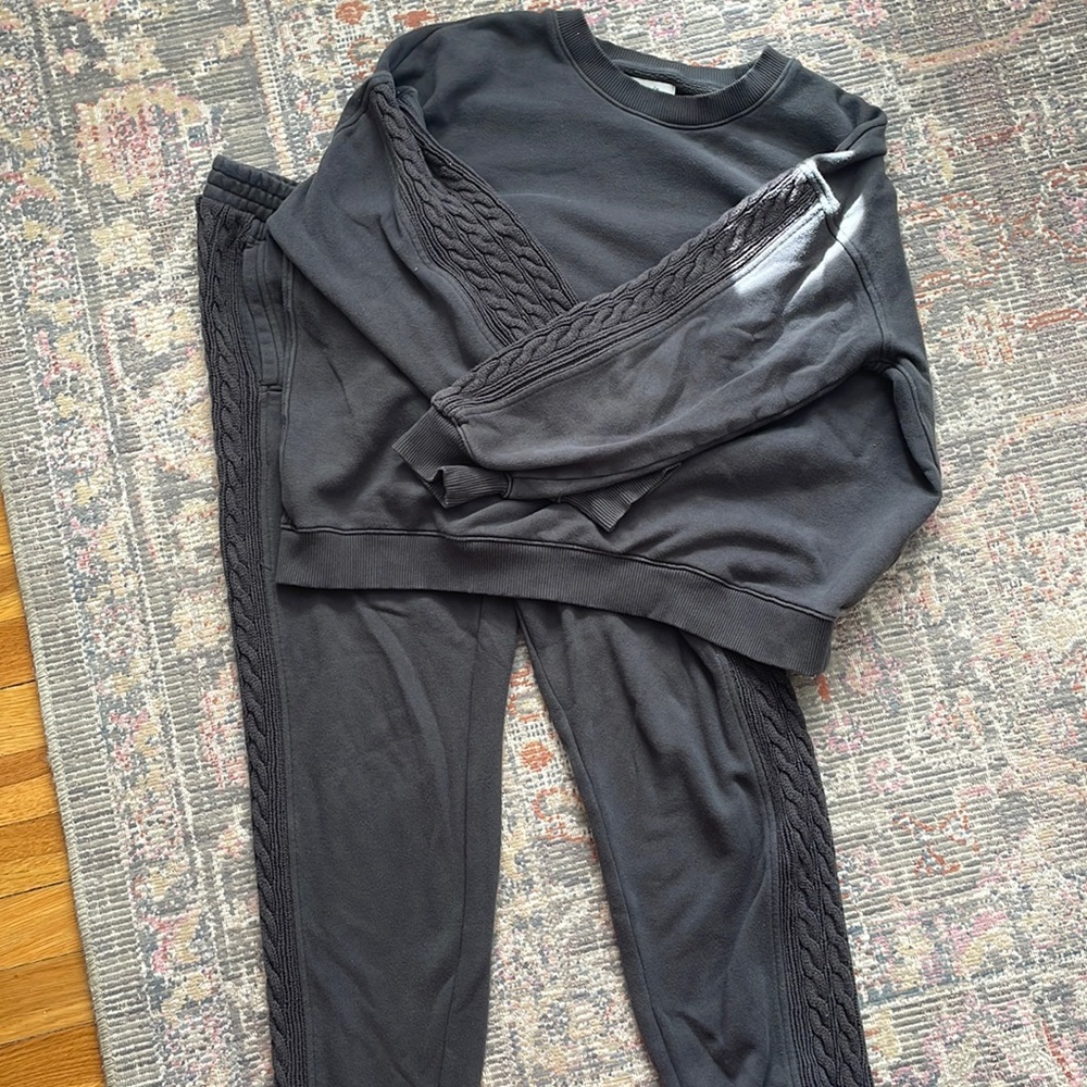 Aerie sweatsuit set